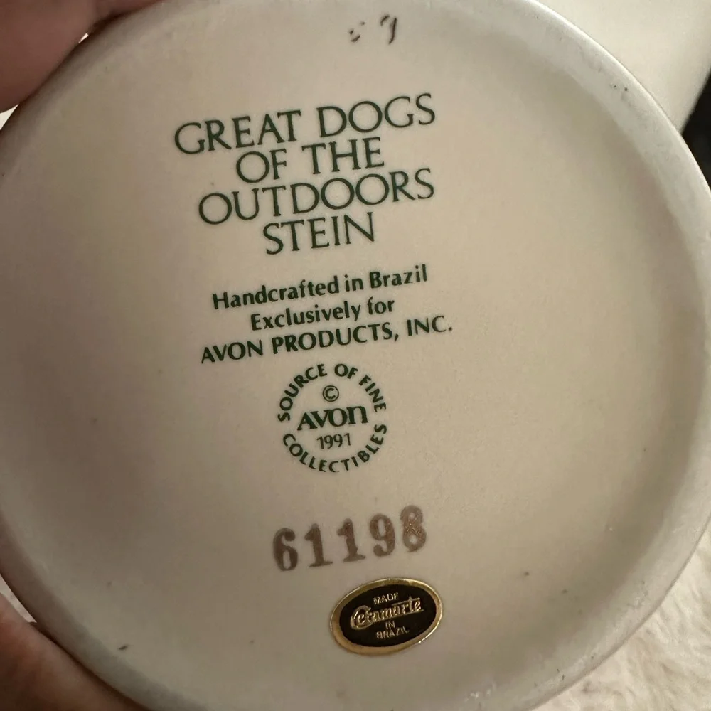 Vintage Avon Great Dogs of the Outdoors Lidded Beer Stein 1991